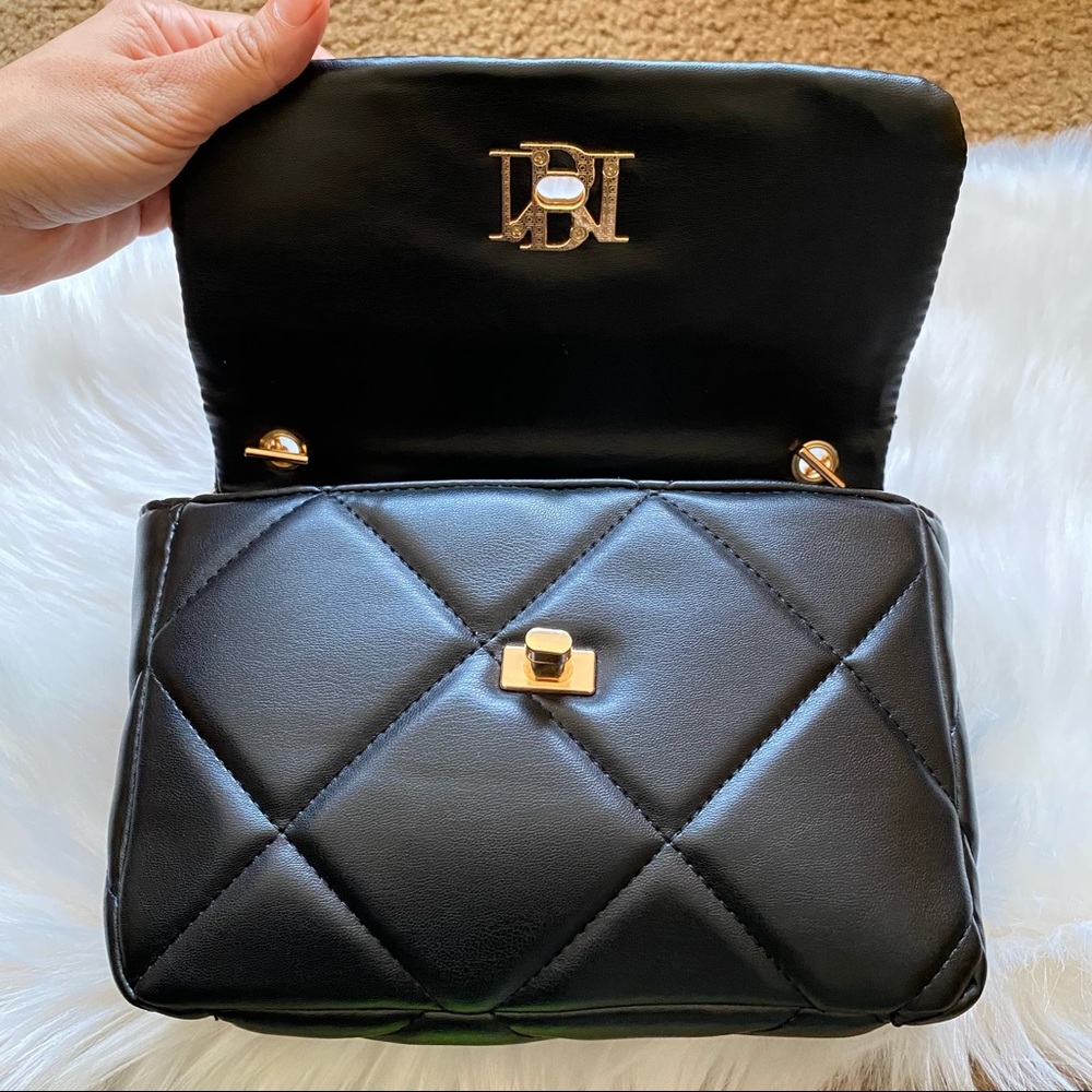 Badge Mischka vegan leather black purse - Picture 8 of 12